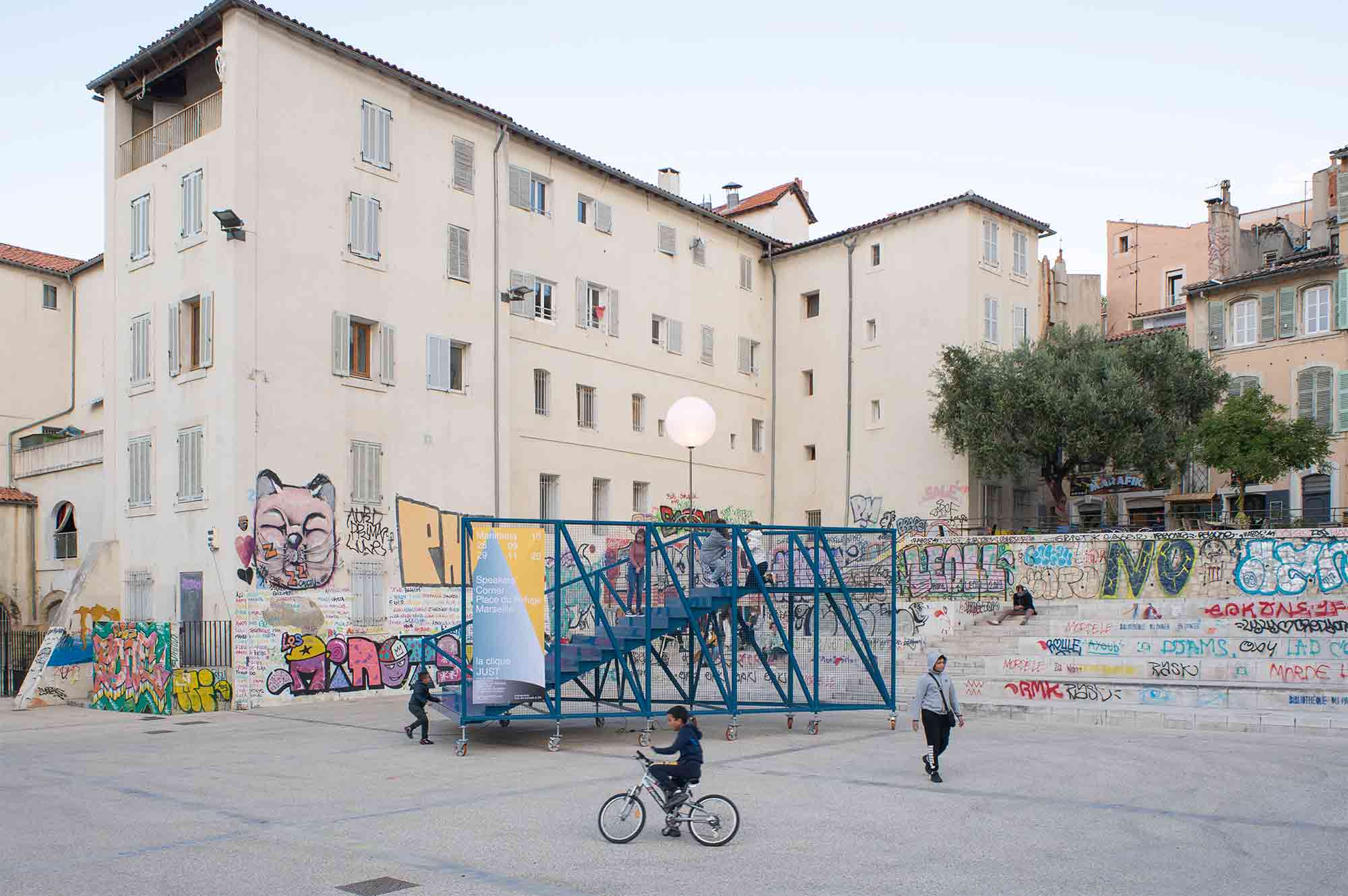 Manifesta 13 Parallèles du Sud - Manifesta 13 Marseille - Manifesta - Marseille - Speakers' corner